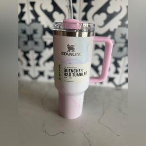 Stanley Quencher H2.0 40 oz Tumbler Watercolor Tulle